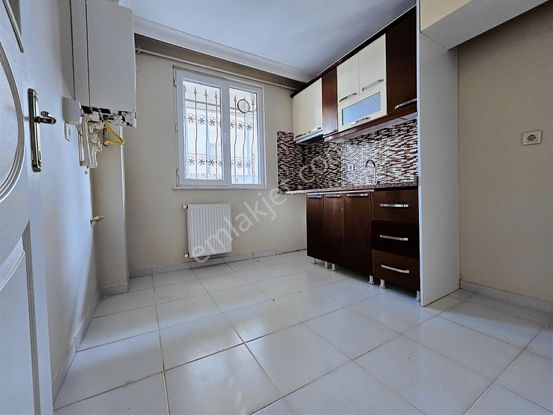 Mimar Yapıdan Satılık 1+1 Krediye Uygun Yüksek Giriş Daire