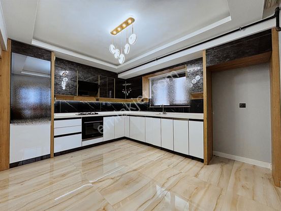 *yuvam'dan Merkezi Konumda Arakat Ön Cephe Full+full Lüks 3+1**