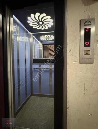 Çetin Emlak'tan Cadde Üzerinde İçi Yapılı Asansörlü 2.kat 3+1