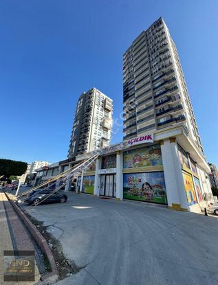 Gndden Mezitlinin Kalbinde Deniz Manzarlı Lüks 4+1 Satılık Daire