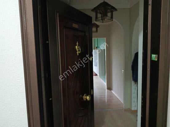 Site İçinde Eşyalı 1+1 , Cam Balkonlu