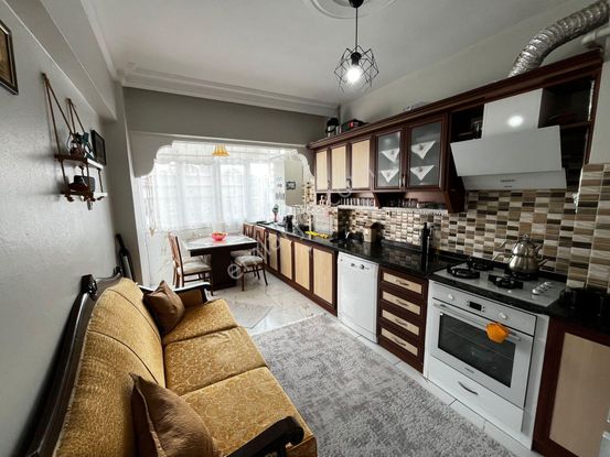 Amazon'dan Tobb Fen Lisesi Yanı Merkezi Lokasyonlu 2+1 Daire