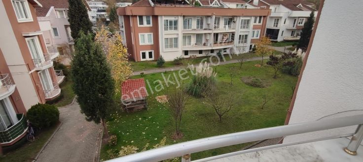 Başiskele Grand Marmara Sitesinde Doğa İçinde Satılık Dublex