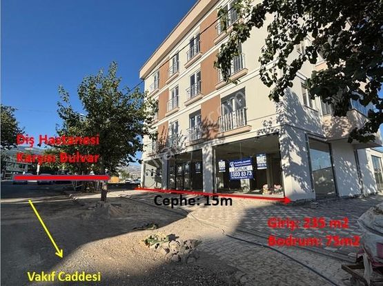 Diş Hastanesi Karşısı Cadde Üzerinde Yeni Yapı Satılık İş Yeri