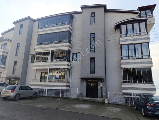 Serdar Mah 3+1 Odtü Koleji Ve Üniversiteye Tek Vesait Satılık