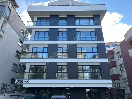 Sbell'den Ayrancıda Cinnah Caddesi Yakını Sıfır Binada 1+1