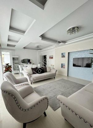 Truva'dan Atakent Te Geniş Ve İçi Yapılı 3+1 Fırsat Daire !