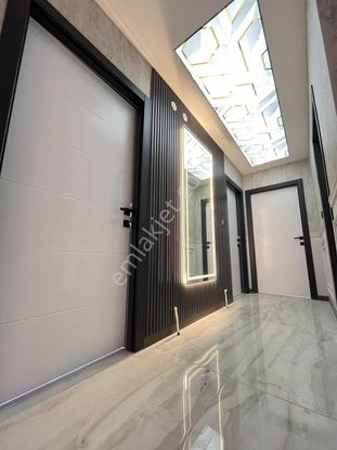 Ultra Lüks 1.sınıf Daire.. 2.katta 3+1 130m2 Ön Cephe Fırsat !!