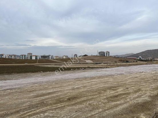 Mülk Emlak !! İstenilen Metrajlarda Satılık Arsamız Mevcuttur..