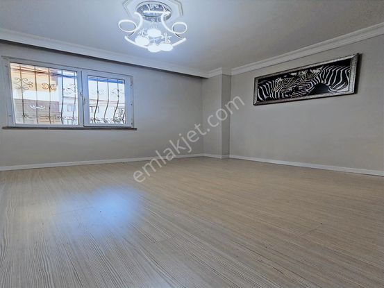 Esenyurt Mehterçeşme'de Haftanın Kelepiri Yüksek Giriş Daire