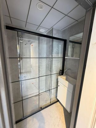 Yüksek Kredili Çamlıcada Ebeveyn Banyolu Sıfır 2+1 Satılık Daire