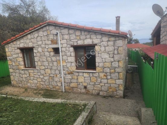 Mordoğan E Karaburun İnecik Köyünde Satlık Yazlık