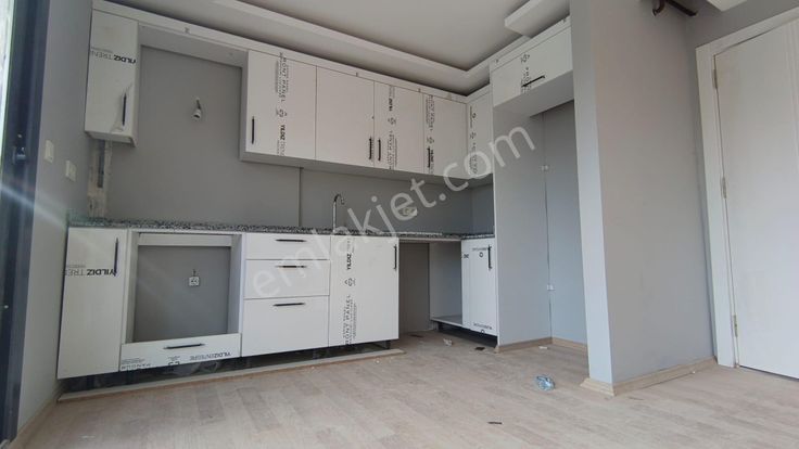 Huzurevlerinde_bulvar_üzeri_sıfır_oturuma_hazır_kira_getirisi_yüksek