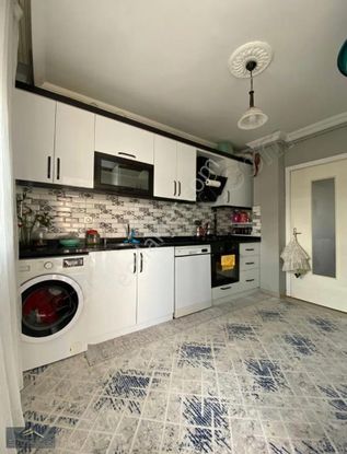 2+1 Ayrı Mutfak Asansör Doğalgazlı Site İçerisinde Full Kredili