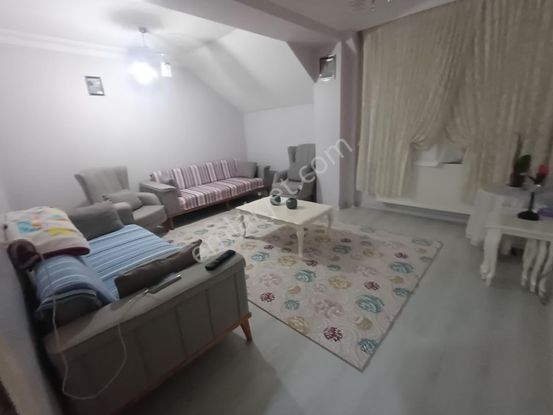 Zeytinburnu Sümerde 2+1 100m² 14yıllık Masrafsız Satılık Daire Osmanlı Emlak