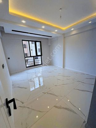 Emlax Store'dan Zümrütevler Mh. 2+1 Satılık Daireler