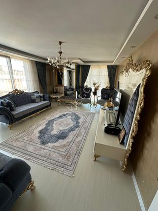 Pendik Esenyalı Ahmetyesevi Özel Yapım Harika Anacadde 130m2 3+1 Satılık Daire