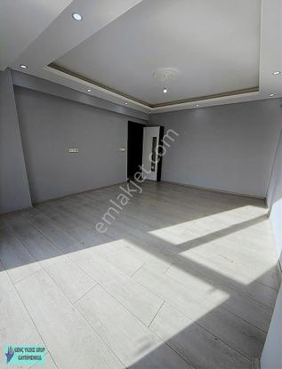 Kapaklı 9 Eylül Caddesinde 2+1 Geniş Daire