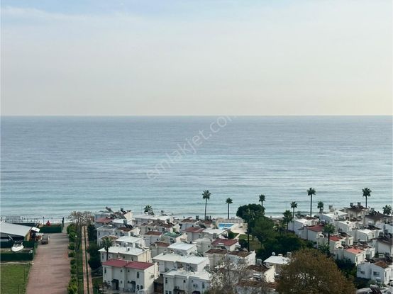 Ethereal'den Çeşmeli'de Daniz Manzaralı Geniş Oturumlu 2+1 Daire