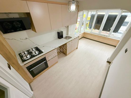 ▶ ▶akçay Körfez'den Denize 350 Mt Ön Cephe Ara Kat 3+1 Satılık Daire