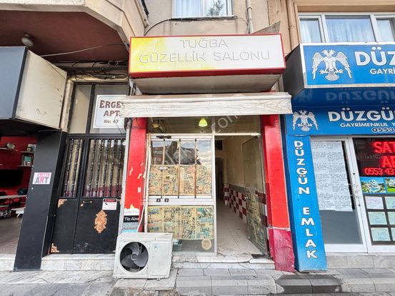 Yalova İsmet Acar Caddesinde 35m² Satılık Dükkan