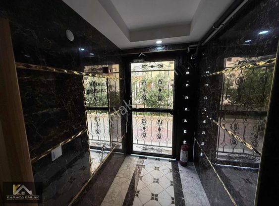 Ahatlıda Geniş 1+1 Fırsat Daire