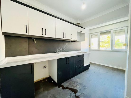 Yüksel'den Satılık Akçay Merkezde Bahçe Kullanımlı Ön Cephe 2+1 Lüx Daire