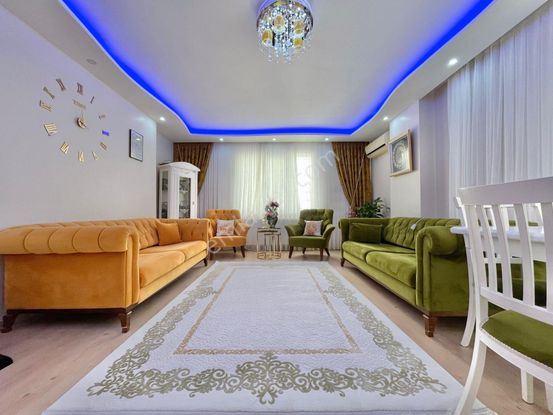 Berkay Demirel'den Kadıköyde Ebeveyn Banyolu Ön Cephe 3+1 Daire