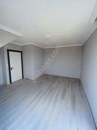 Dumlupınar Mah 2+1 Dubleks Daire Merkezi Konum Ana Yola Yakın