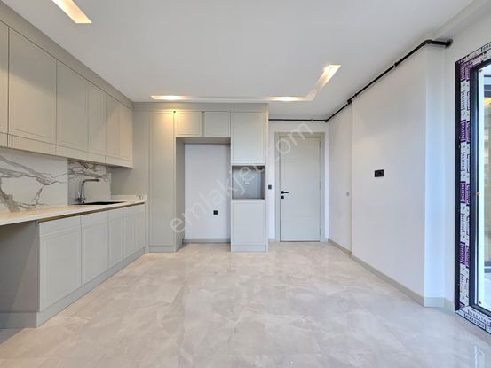 Denizli Çakmak Mahallesinde 2+1 130 M2 Ebeveyn Banyolu Lüks Satılık Daireler