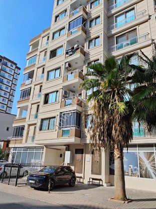 Kenan Evren Bulvarı Toros Mahallesi Dev Gibi 1+1 Balkonlu Daire