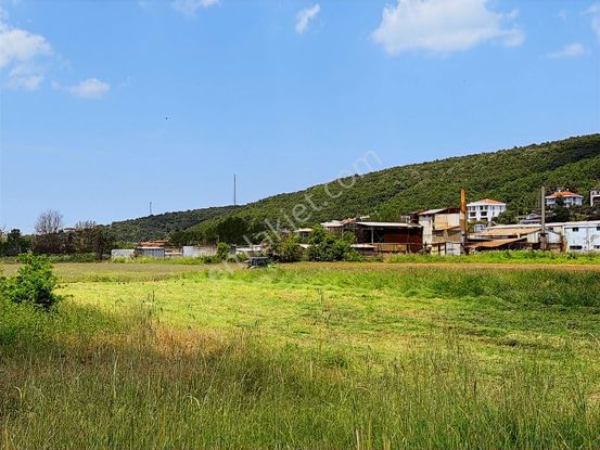 İstanbul Çekmeköy Sırapınarda Satılık 304.873 M² Arsa (3 Parsel)