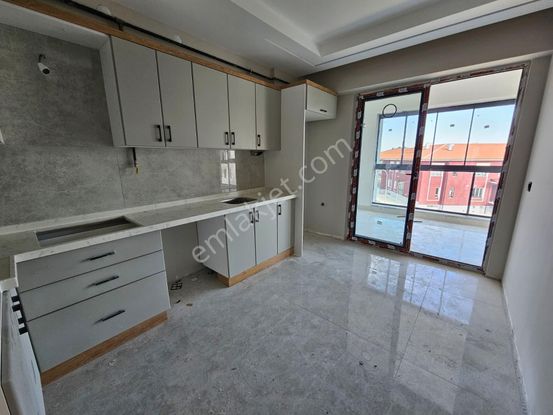 *genç Grup* Aşağı Söğütönü Aspava Yakını Ö. Garaj Butik Site 3+1