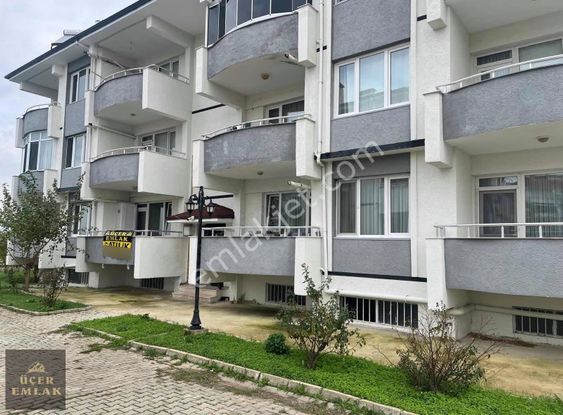 Üçer Emlaktan B.eski Cumhuriyet Mah. 3+1 Net 145 M2 Sat. Daire