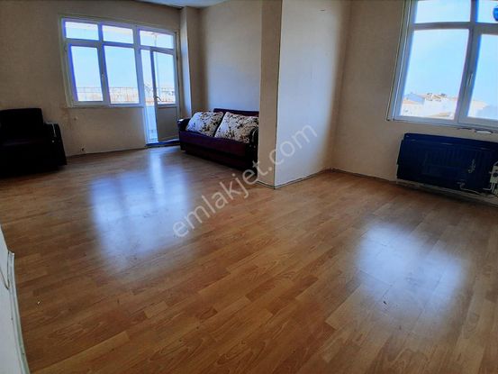 Gültepe'de 2+1 Satılık Daire