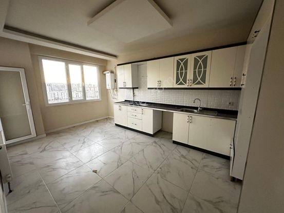 Acil!!!kayapınar Araştırma Hastanesi Civarı Wins Tovn Avm Yolunda 3+1 Boş Lüks Daire