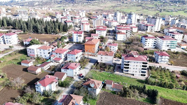 21 Adet 2+1 Çıkabilen 836 M2 Satılık Arsa Derecik Mah.