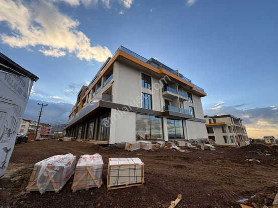 Re/max Palas'tan | Deniz Ve Doğa Manzarılı Lüks 3+1 Sıfır Daire