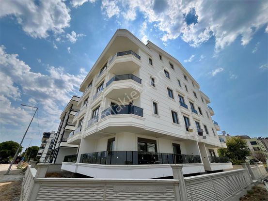 Akçay Sezgin Emlak'tan Sıfır & Arakat & Ön Cephe Lüks 2+1 Daire