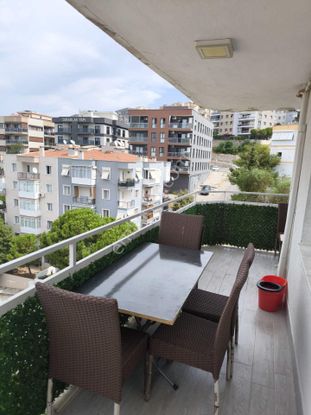 Karabağlar Y Yurt Satılık Daire Asansörlü