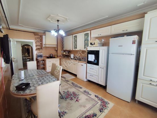 Ceylan Avm Yanı Urfa Yoluna Sıfır 4+1 Çok Acil Satılık Daire