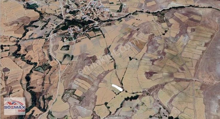 Höbekte Tek Tapu Yolu Mevcut 1.625m2 Yapılaşmaya Yakın Köy İçi