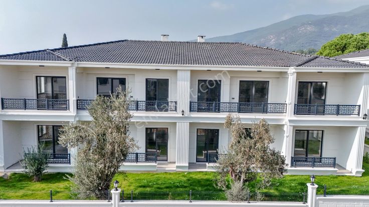 Mahmut İşler'den Güre'de Müstakil Tadında Satılık 2+1 Lüks Daire