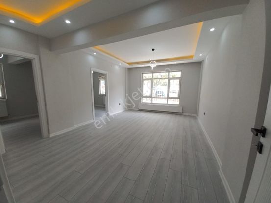 Tepebaşı'nda Sıfır, Aydınlık, Modern Fırsat Daire Pazarlıklı