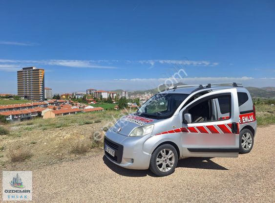 Özdemir Emlak,tan Kıbrıs Köyün De Yapılaşma İçerisin De 150m2