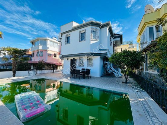 Didim Altınkum Yeşilkent'te Satılık Müstakil Villa