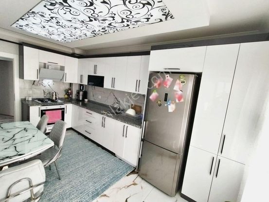 İstasyon Emlka'tan Fevzi Çakmak'da 4+1 3.arakat Satılık Daire