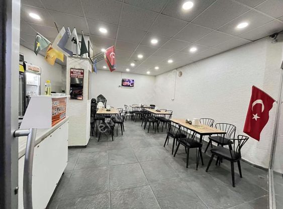 Dialog Piramit Den Devren Kiralık Yüksek Cirolu Döner Dükkanı