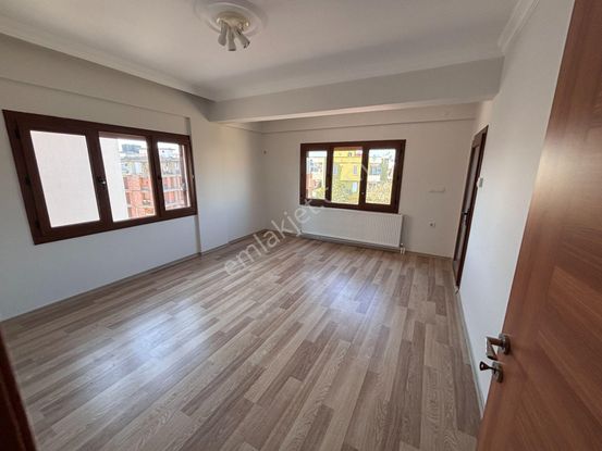 Seferihisar Camikebir’de 3+1 Ferah Daire