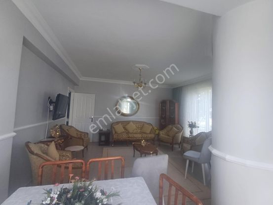 Site İçinde Bakımlı Aydınlıkm 3+1